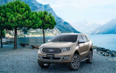 Giá Lăn Bánh Ford Everest 2021-So Sánh Với Toyota Fortuner Và Hyundai Santa Fe